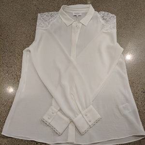 laundry by SHELLI SEGAL flirty lace blouse